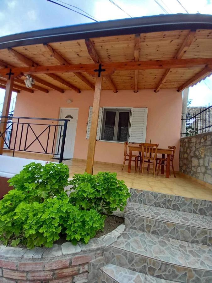 Вилла Gkoros House Old Town Химара Экстерьер фото