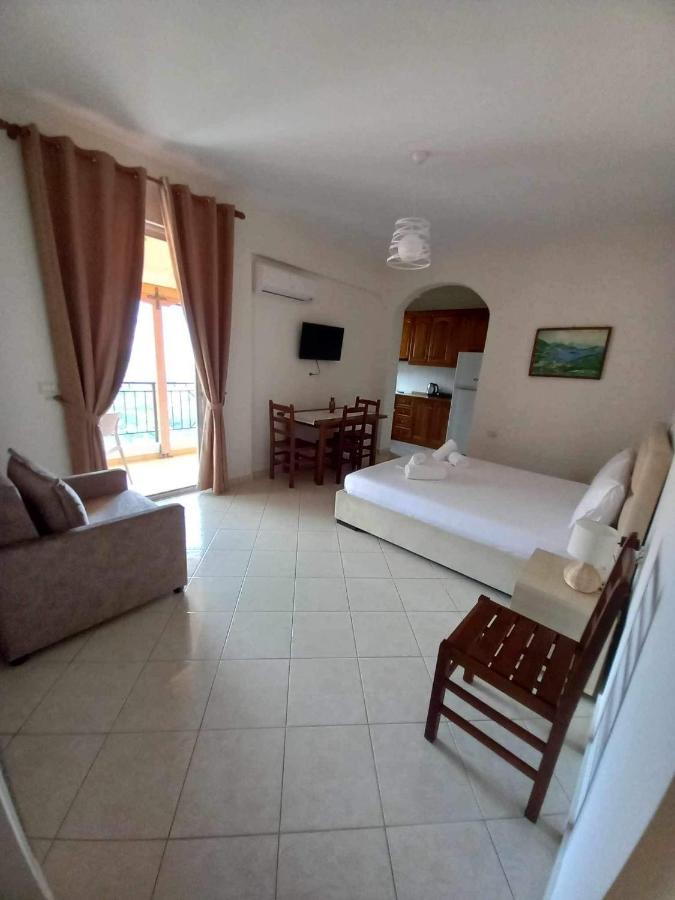 Вилла Gkoros House Old Town Химара Экстерьер фото